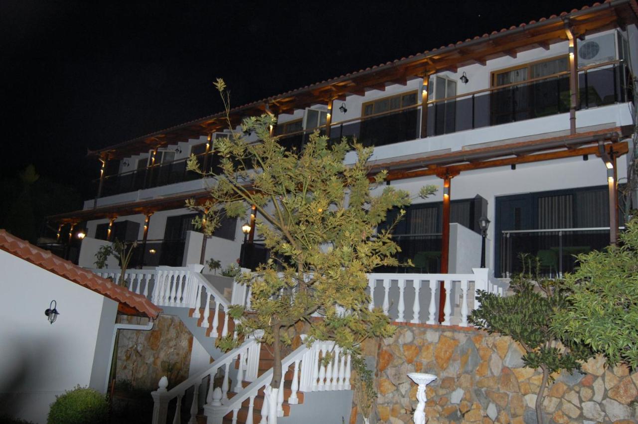 Hotel Ramosaco, Radhime, Vlore Buitenkant foto