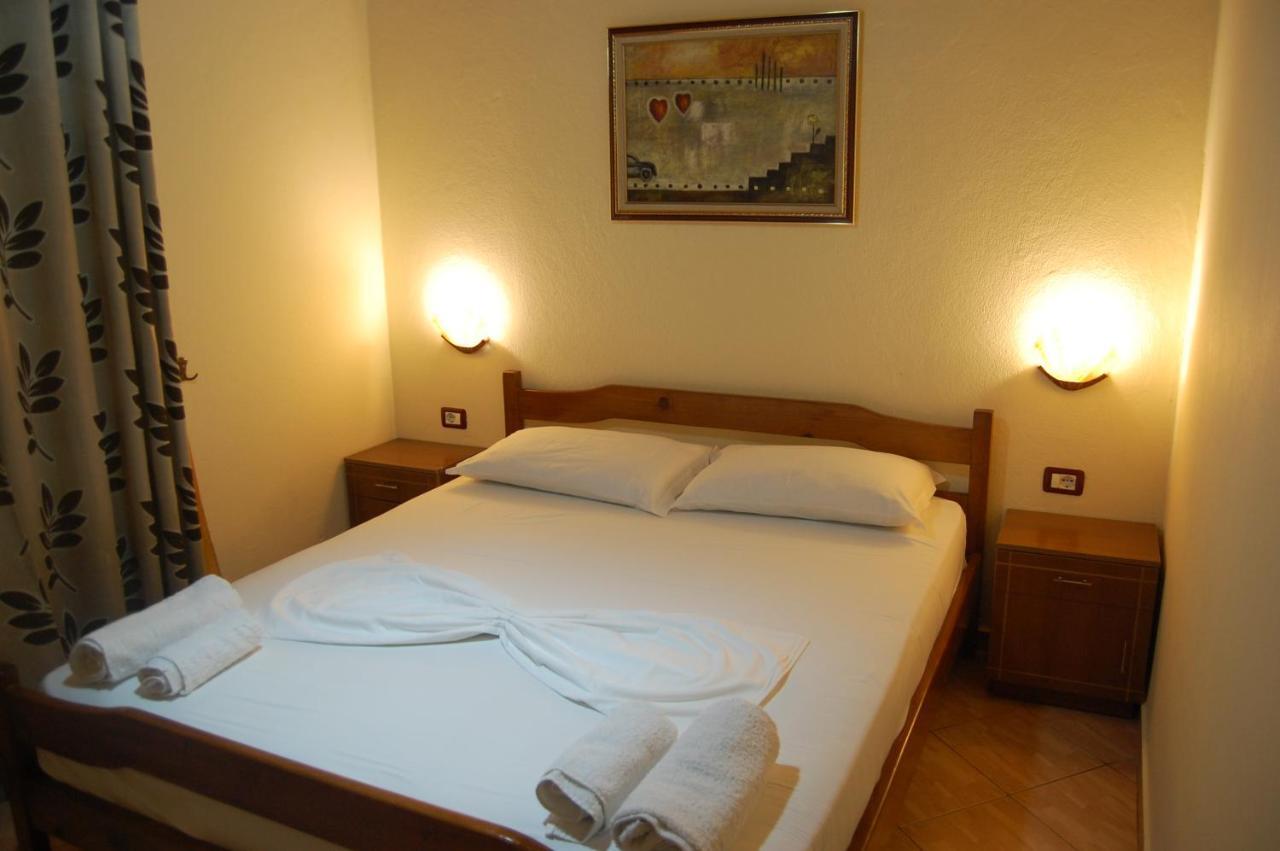 Hotel Ramosaco, Radhime, Vlore Buitenkant foto