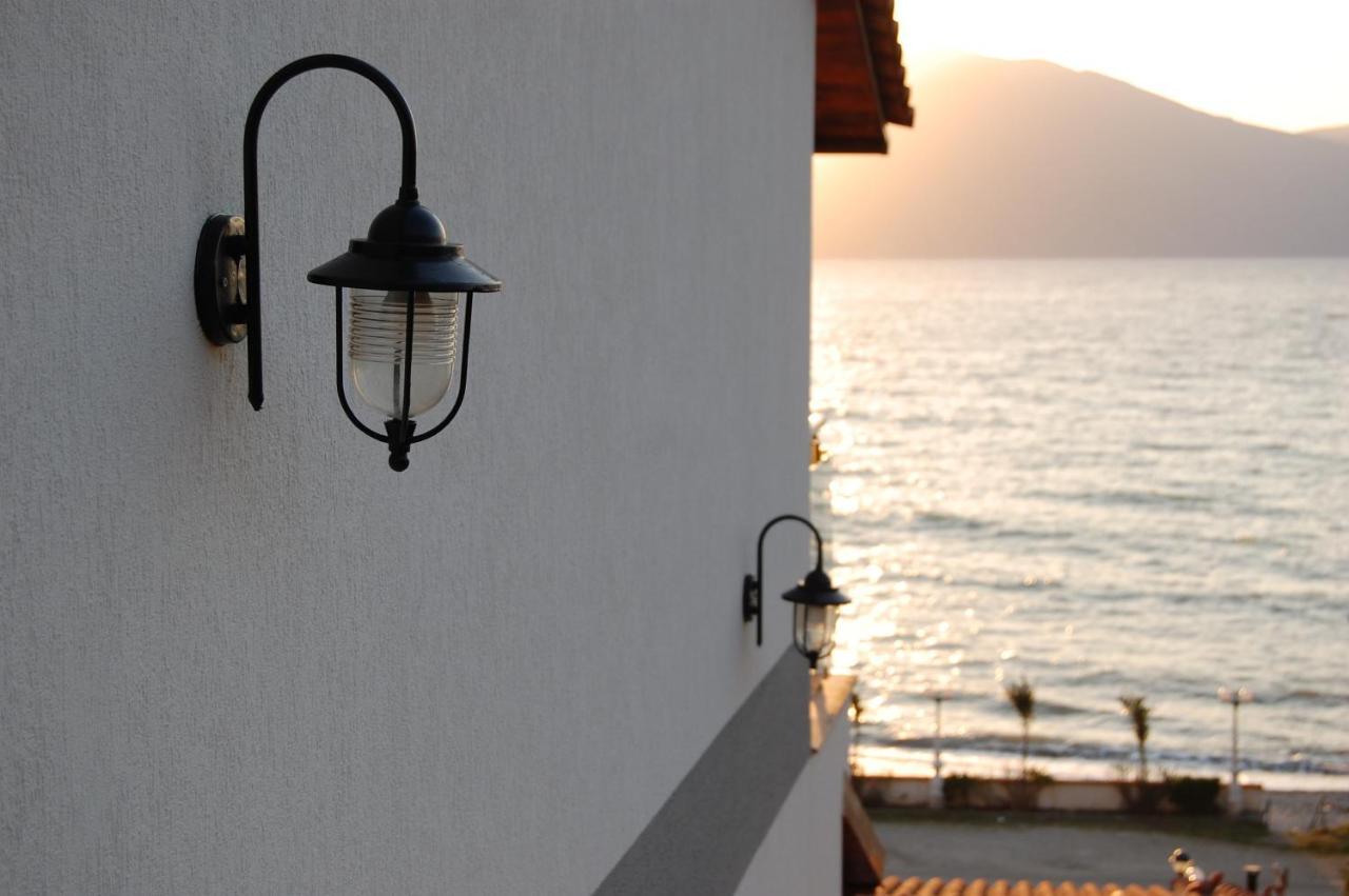 Hotel Ramosaco, Radhime, Vlore Buitenkant foto