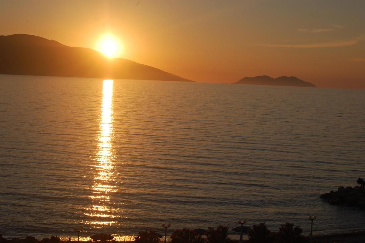 Hotel Ramosaco, Radhime, Vlore Buitenkant foto