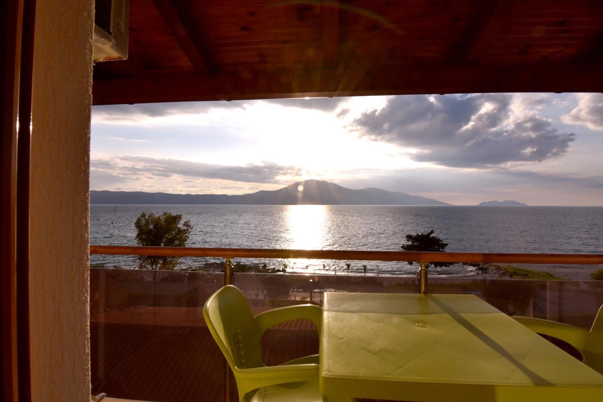 Hotel Ramosaco, Radhime, Vlore Buitenkant foto
