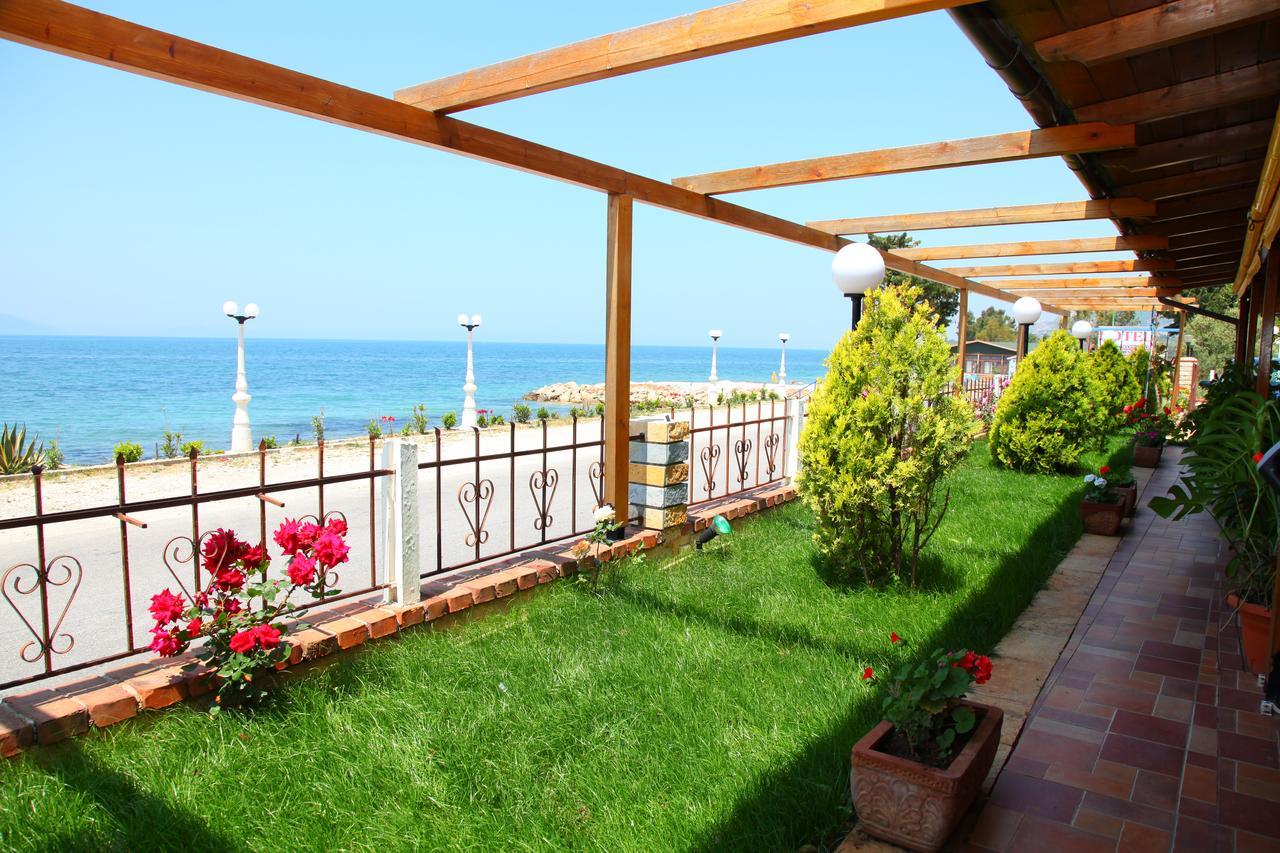 Hotel Ramosaco, Radhime, Vlore Buitenkant foto