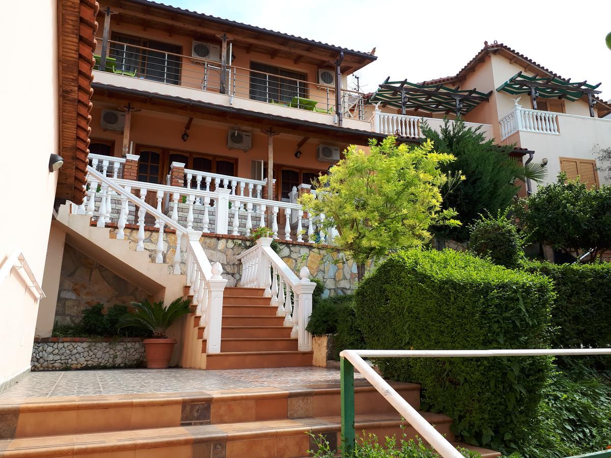 Hotel Ramosaco, Radhime, Vlore Buitenkant foto