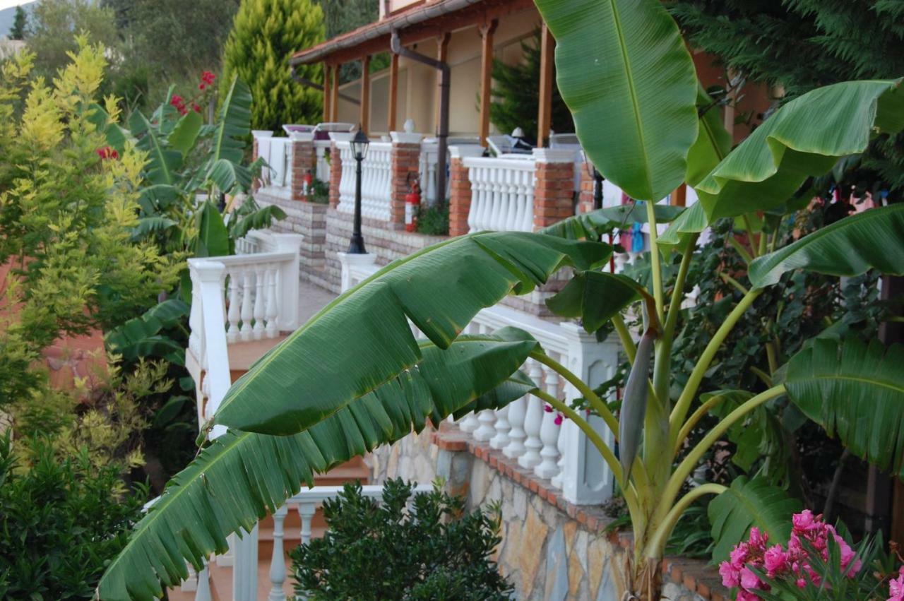 Hotel Ramosaco, Radhime, Vlore Buitenkant foto