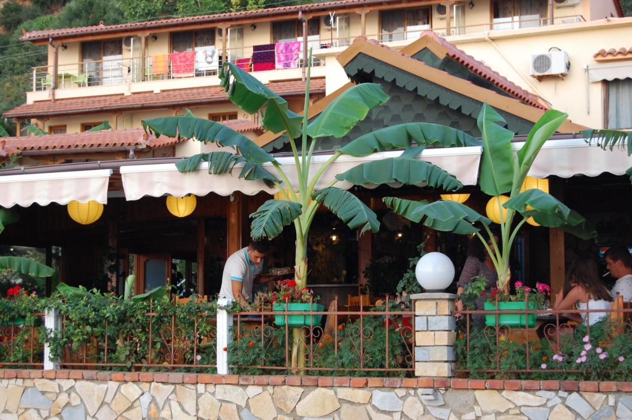 Hotel Ramosaco, Radhime, Vlore Buitenkant foto